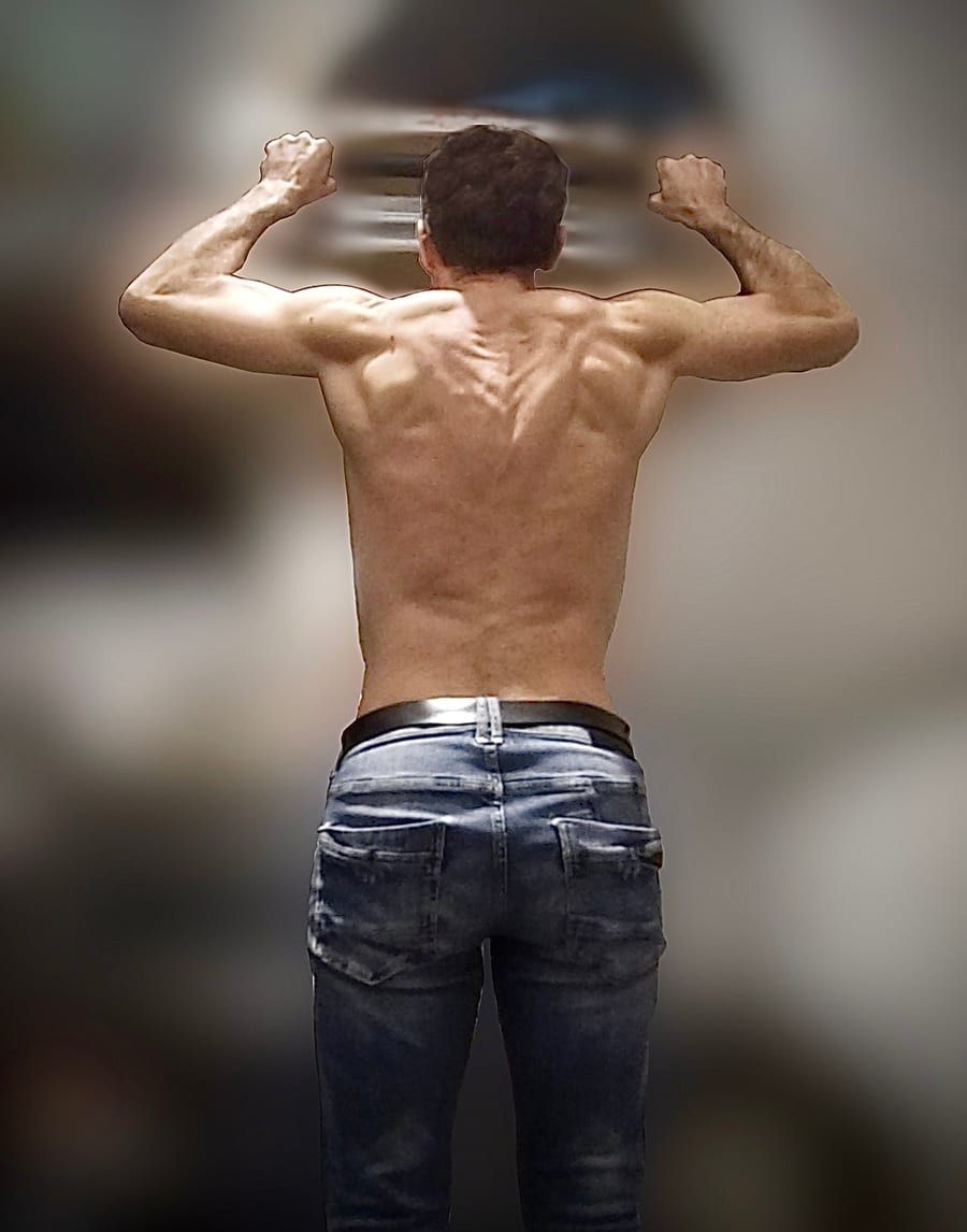 Profil de Santi